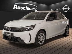 Weiss Neu 2025 Opel Corsa Kleinwagen | 20.470 € (Etwas zu teuer)