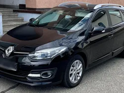 Schwarz Gebraucht 2014 Renault Mégane GrandTour Kombi | 5.900 € (Fairer Preis)