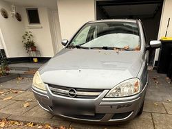Silber Gebraucht 2004 Opel Corsa Limousine | 1.750 € (Fairer Preis)