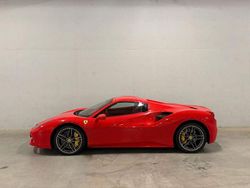Rot Gebraucht 2018 Ferrari 488 Cabrio | 214.888 € (Etwas zu teuer)