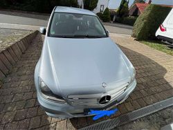 Grau Gebraucht 2013 Mercedes C200 Avantgarde Limousine | 11.400 € (Fairer Preis)