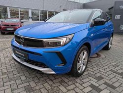 Blau/metallic lackierung drei schichten perlglänzend Gebraucht 2024 Opel Grandland X Elegance SUV | 28.780 € (Guter Preis)