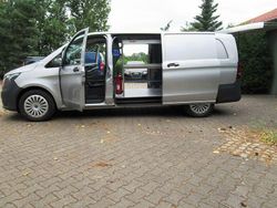 Silber Gebraucht 2019 Mercedes Vito Van / Kleinbus | 15.499 € (Guter Preis)