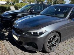 Grau Gebraucht 2019 BMW 220 M Sport Coupé | 26.990 € (Fairer Preis)