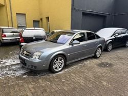 Blau Gebraucht 2004 Opel Vectra GTS Limousine | 3.990 € (Etwas zu teuer)