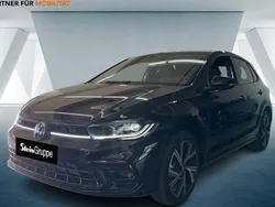 Schwarz Neu 2025 VW Polo R-line Limousine | 31.980 € (Teuer)