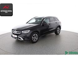 Schwarz (metallic) Gebraucht 2022 Mercedes GLC220 SUV | 37.879 € (Guter Preis)