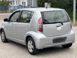Grau Gebraucht 2006 Daihatsu Sirion Kleinwagen | 4.200 € (Etwas zu teuer)