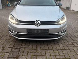 Silber Gebraucht 2019 VW Golf VII IQ Drive Kombi | 11.450 € (Superpreis)