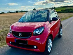 Rot Gebraucht 2018 Smart ForTwo Coupé Passion Coupé | 14.500 € (Etwas zu teuer)