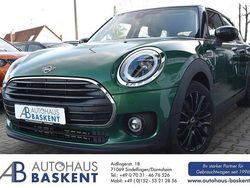 Grün Gebraucht 2022 Mini Cooper Clubman Classic Kombi | 23.790 € (Fairer Preis)