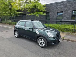Grün Gebraucht 2011 Mini One D Countryman SUV | 5.900 €