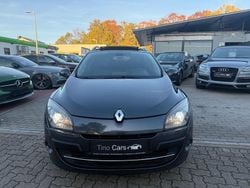 Grau Gebraucht 2010 Renault Mégane III Luxe Limousine | 6.290 € (Fairer Preis)
