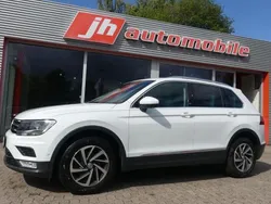 Weiß Gebraucht 2017 VW Tiguan Sound SUV | 19.800 € (Guter Preis)