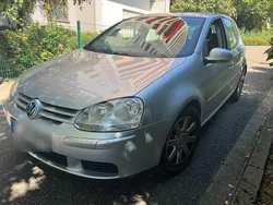 Silber Gebraucht 2006 VW Golf V Kleinwagen | 3.200 € (Fairer Preis)