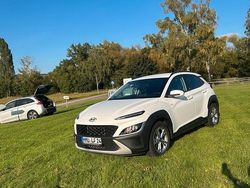 Weiß Gebraucht 2022 Hyundai Kona SUV | 18.990 € (Fairer Preis)