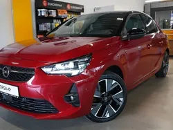 Rot Gebraucht 2021 Opel Corsa-e Ultimate Kleinwagen | 15.900 € (Etwas zu teuer)