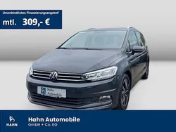 Grau Gebraucht 2021 VW Touran Highline Van / Kleinbus | 22.945 € (Superpreis)