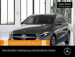 Mountain grau Gebraucht 2024 Mercedes B200 Progressive Van / Kleinbus | 33.990 € (Etwas zu teuer)