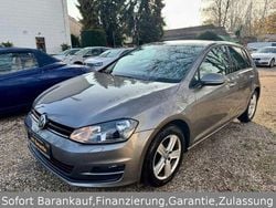 Grau (metallic) Gebraucht 2014 VW Golf VII Limousine | 10.499 € (Guter Preis)