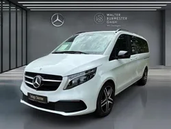 Bergkristallweiß metallic Gebraucht 2023 Mercedes V300 Avantgarde Edition Van / Kleinbus | 67.480 € (Fairer Preis)