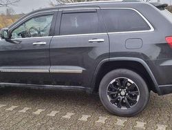 Grau Gebraucht 2011 Jeep Grand Cherokee Overland SUV | 10.000 € (Fairer Preis)