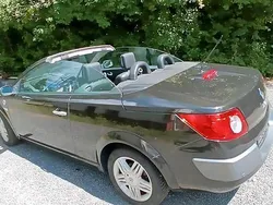 Schwarz Gebraucht 2004 Renault Mégane Cabriolet Cabrio | 2.130 € (Guter Preis)