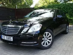 Obsidianschwarz metalliclack Gebraucht 2012 Mercedes E300 Limousine | 17.900 € (Fairer Preis)