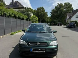 Grün Gebraucht 2000 Opel Astra Comfort Limousine | 900 € (Guter Preis)
