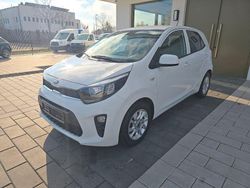 Weiß Gebraucht 2020 Kia Picanto Kleinwagen | 6.190 € (Guter Preis)