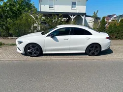 Weiß Gebraucht 2020 Mercedes CLA180 AMG line Limousine | 25.500 € (Superpreis)