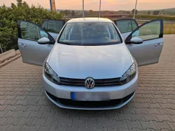 Silber Gebraucht 2010 VW Golf VI Kleinwagen | 5.000 € (Fairer Preis)