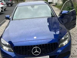 Blau Gebraucht 2016 Mercedes C200 Limousine | 16.600 € (Teuer)