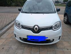 Weiß Gebraucht 2023 Renault Twingo Kleinwagen | 17.000 € (Teuer)