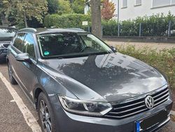 Grau Gebraucht 2015 VW Passat Kombi | 9.500 € (Teuer)