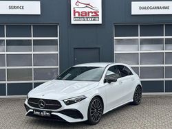 Silber Gebraucht 2023 Mercedes A250 AMG Limousine | 29.990 € (Fairer Preis)