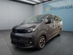 Grau Gebraucht 2024 Opel Zafira Life Van / Kleinbus | 34.449 € (Superpreis)