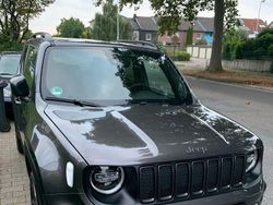 Silber Gebraucht 2021 Jeep Renegade SUV | 25.000 €