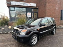 Schwarz Gebraucht 2010 Ford Fusion Style Limousine | 5.950 € (Teuer)