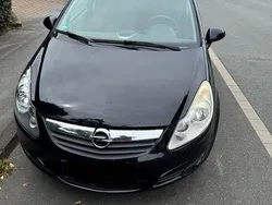 Schwarz Gebraucht 2009 Opel Corsa Innovation Limousine | 2.100 € (Guter Preis)