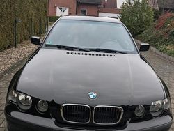 Schwarz Gebraucht 2002 BMW 318 Compact Kleinwagen | 1.400 €