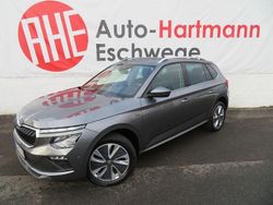 Graphitegrau Gebraucht 2025 Skoda Kamiq Selection SUV | 27.370 € (Fairer Preis)