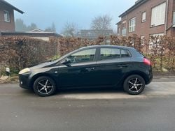 Schwarz Gebraucht 2009 Fiat Bravo Kleinwagen | 3.000 € (Etwas zu teuer)