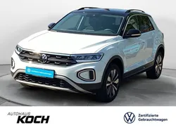 Pure white/schwarz Gebraucht 2024 VW T-Roc Move SUV | 29.930 € (Fairer Preis)