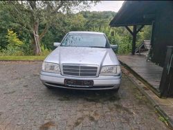 Silber Gebraucht 1996 Mercedes C180 Elegance Limousine | 1.450 € (Superpreis)