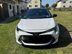 Weiß Gebraucht 2022 Toyota Corolla Team Limousine | 24.000 € (Fairer Preis)