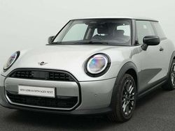 Grau Gebraucht 2024 Mini Cooper Classic Kleinwagen | 24.827 € (Fairer Preis)