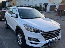 Weiß Gebraucht 2019 Hyundai Tucson Trend SUV | 19.490 € (Guter Preis)