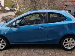 Blau Gebraucht 2011 Mazda 2 Limousine | 2.700 € (Guter Preis)