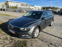 Grau Gebraucht 2016 VW Passat Comfortline Limousine | 10.999 € (Fairer Preis)